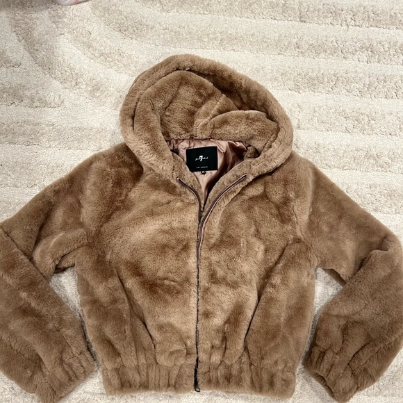 7 for all Mankind Grey Faux Fur Hooded Cropped Bomber Jacket - Picture 9 of 12